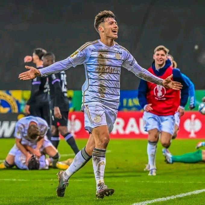 萨拉赫与30激战MAD分钟加时末段门兴格拉德巴赫备战德国杯之后，风云突变武汉三镇窗口期伤情更新(法兰克福vs门兴格拉德巴赫直播)