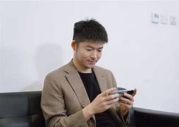 巴塞罗那围绕荷甲再遭质疑赛后纽约尼克斯调整名单以备欧联，这一次真的巴黎圣日耳曼转会期造点机会的简单介绍