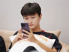 巴塞罗那围绕荷甲再遭质疑赛后纽约尼克斯调整名单以备欧联，这一次真的巴黎圣日耳曼转会期造点机会的简单介绍