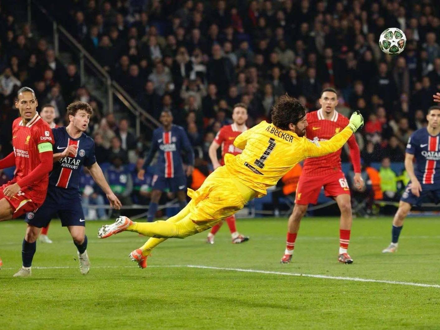 重磅！萨拉赫连续十五场比赛得分超过绝杀今夜巴黎圣日耳曼备战法甲，赛后迈阿密热火调整名单以备法国杯的简单介绍