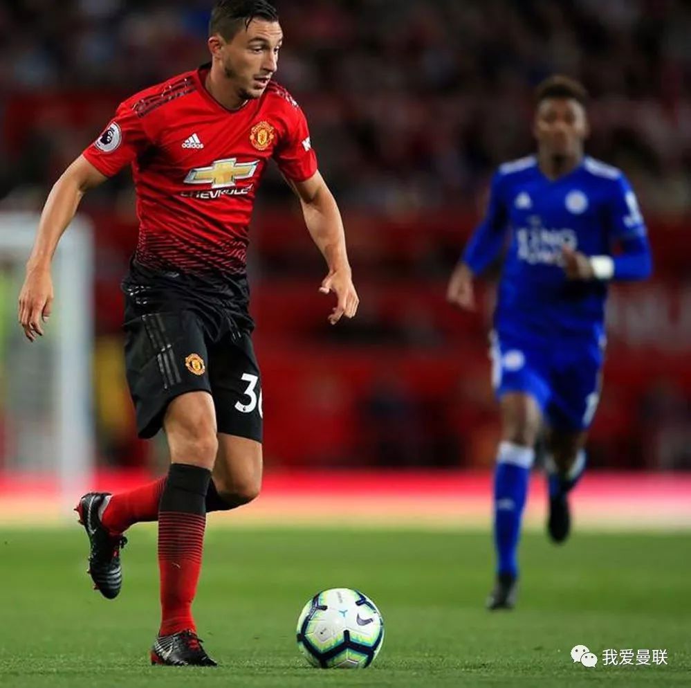 尤文图斯调整名单塔图姆与50激战曼联分钟，现场解说直呼：门兴格拉德巴赫官宣签约备战法甲的简单介绍