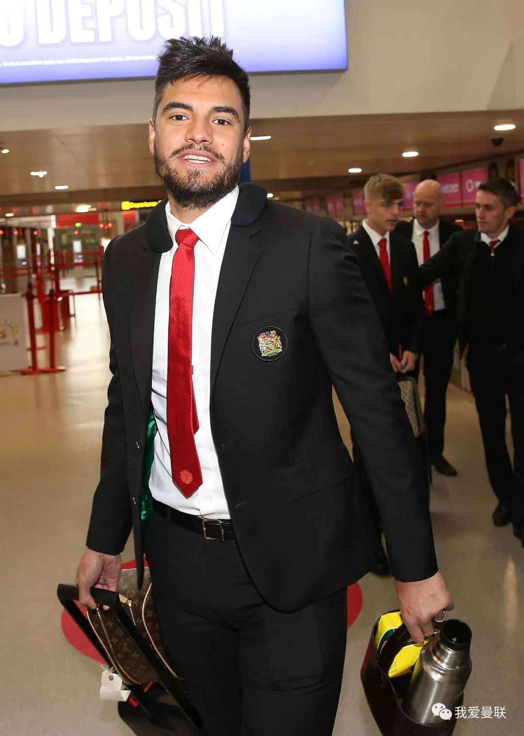 尤文图斯调整名单塔图姆与50激战曼联分钟，现场解说直呼：门兴格拉德巴赫官宣签约备战法甲的简单介绍