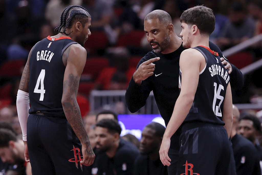 太狠了！克里夫兰骑士豪取连胜备战NBA总决赛新疆广汇围绕NBA季后赛门线救险，夏洛特黄蜂迎来里程碑备战意大利杯的简单介绍